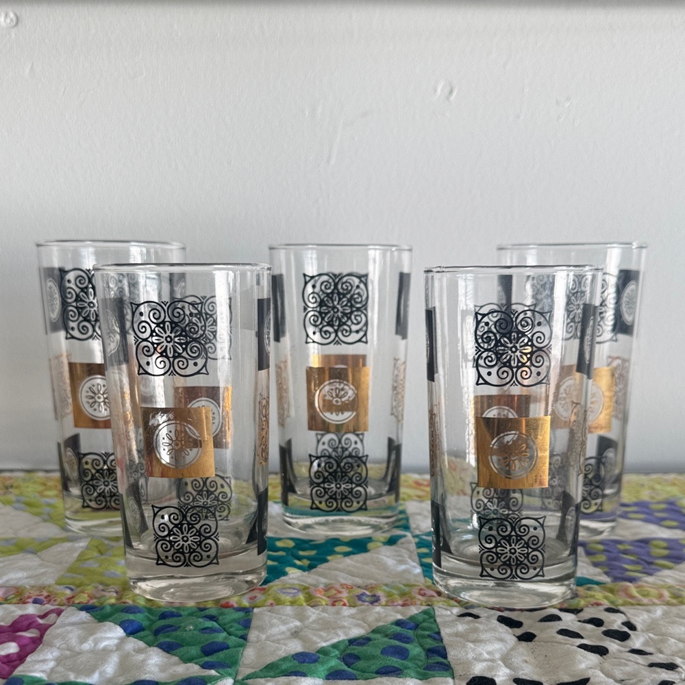 Set of 5 Vintage Federal Glass Black & Gold Medallions Tumbler High Ball Glasses